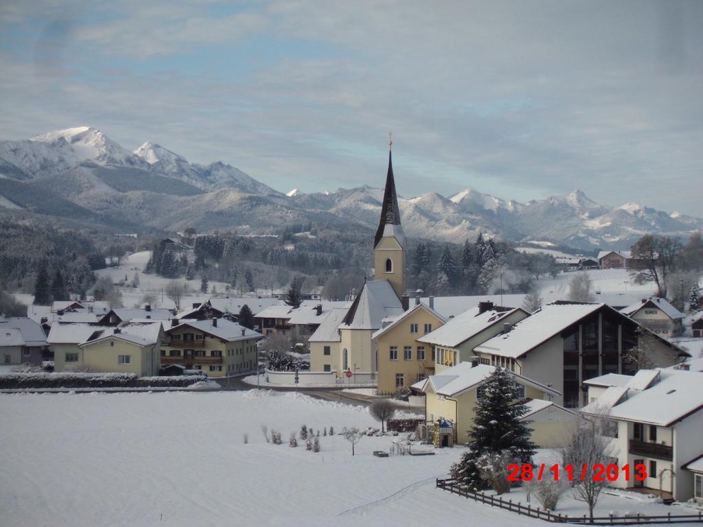 Ferienwohnungen Neukirchen Neukirchen am Teisenberg Екстер'єр фото